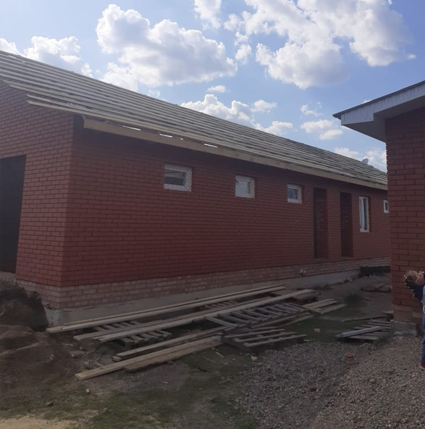 Кровельные и фасадные работы в Мелеузе